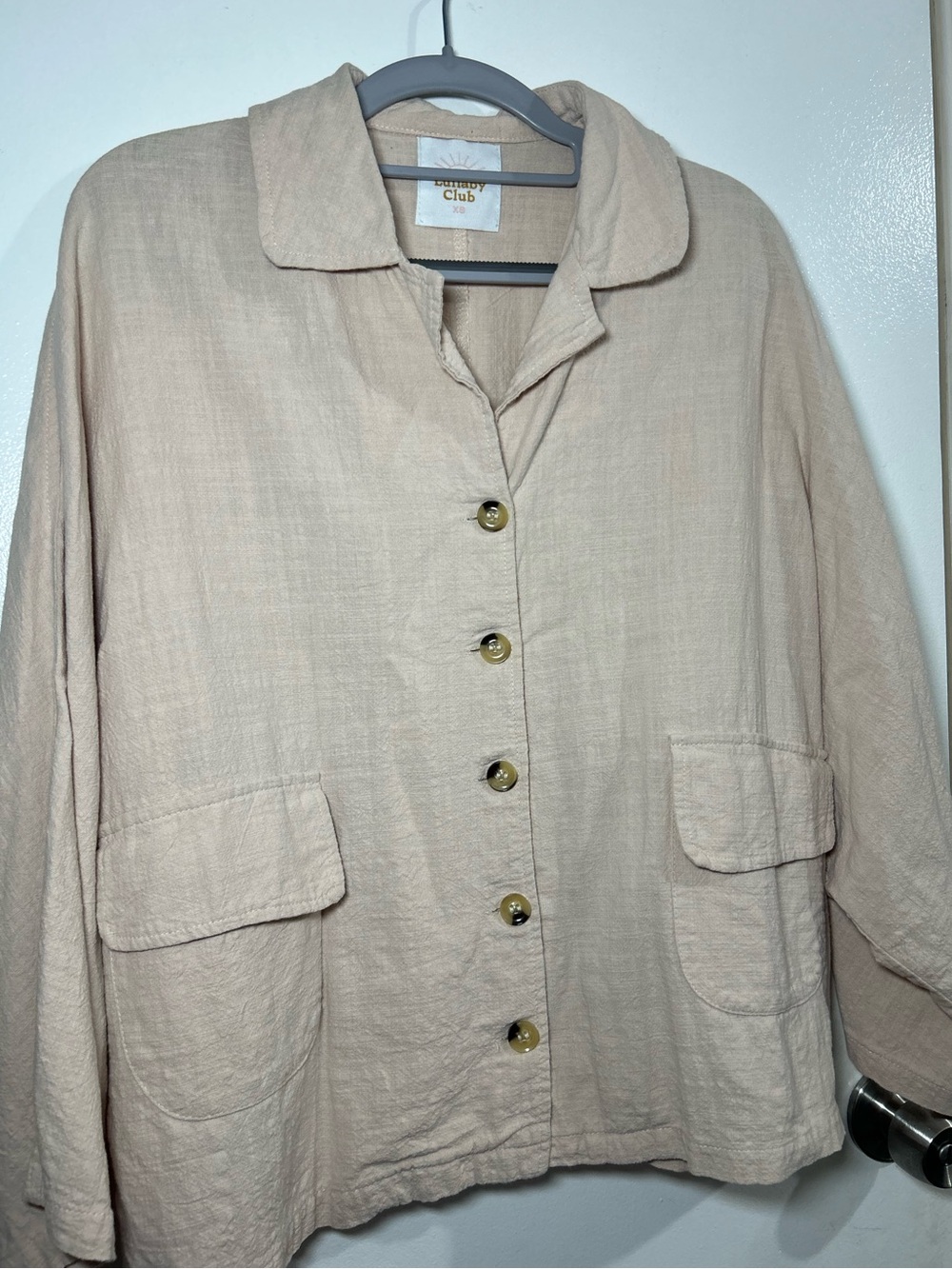 The Lullaby Club Soft Cotton/Linen Button-Up Shorts Set - Picture 4 of 9
